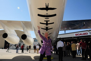 Illustration for article titled First Virgin Galactic White Knight II Photos